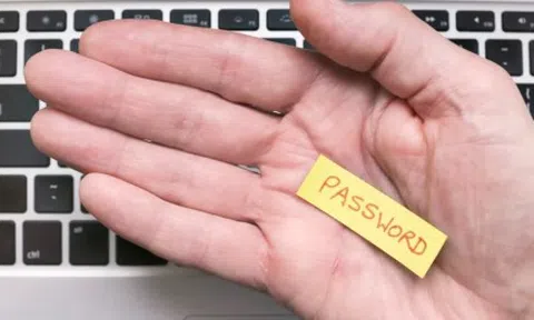Cách tìm tất cả mật khẩu WiFi đã lưu trên Macbook và Windows